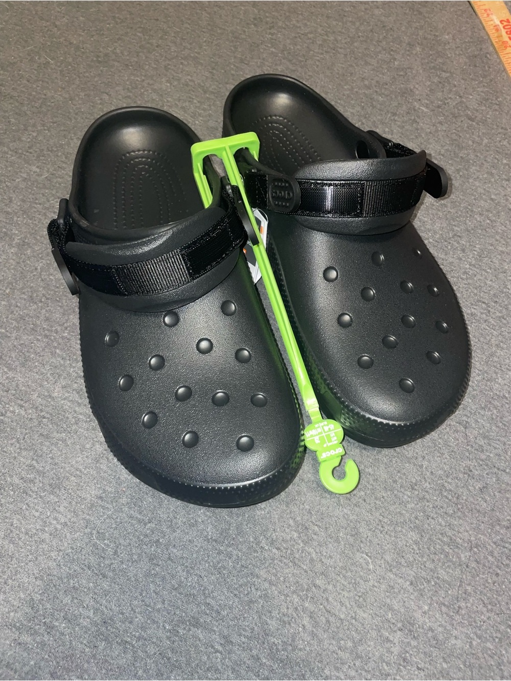 Mens size 11 Black crocs at work Clog Lightweight Comfort